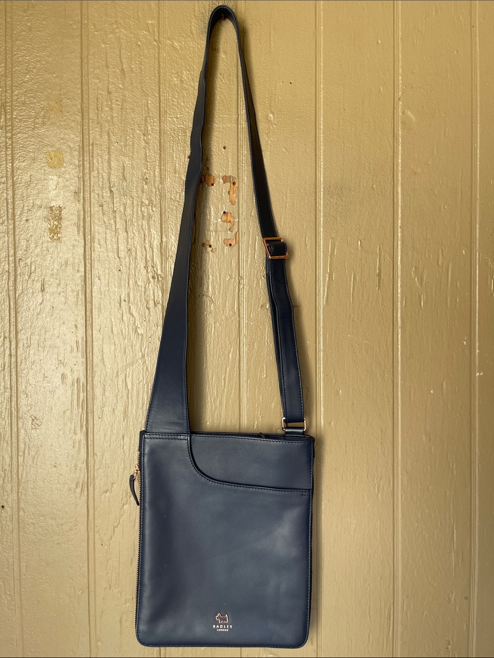RADLEY LONDON Navy Leather Messenger Crossbody Bag